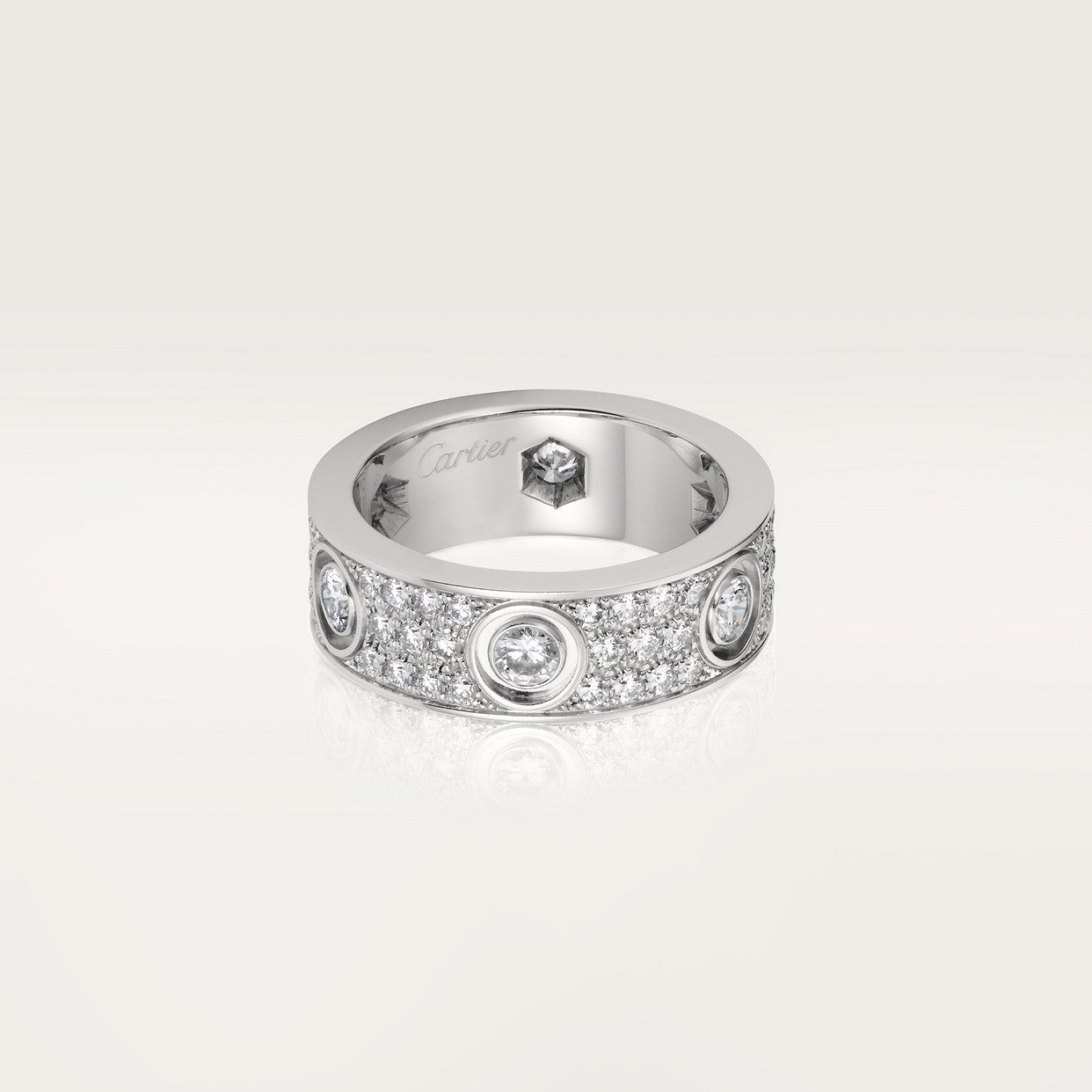 BAGUE CARTIER LOVE MODÈLE CLASSIQUE PAVÉE 6 DIAMANTS WHITE GOLD