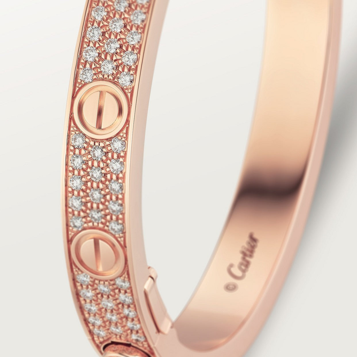 BRACELET CARTIER LOVE MODÉLE CLASSIQUE PAVÉ ROSE GOLD